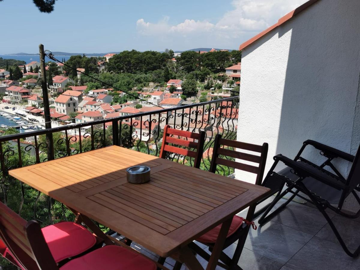 Apartmani Nata Maslinica Exterior foto