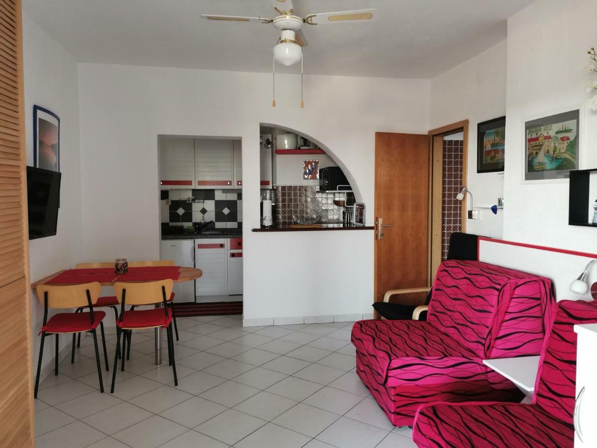 Apartmani Nata Maslinica Exterior foto